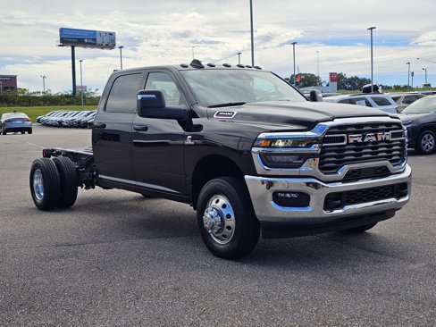New 2026 RAM 3500 Tradesman w/ Chrome Appearance Group image 5