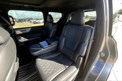 New 2026 INFINITI QX80 Autograph w/ Premium Cargo Package image 19