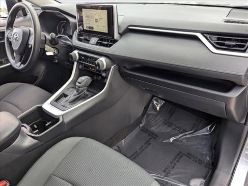 Used 2025 Toyota RAV4 LE image 19