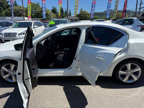 Used 2014 Acura ILX w/ Technology Package image 21