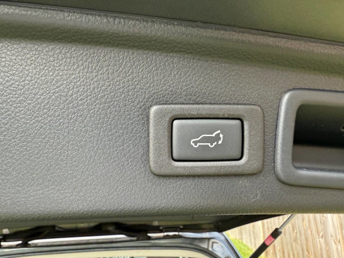 Used 2015 Subaru Forester 2.5i Limited image 18