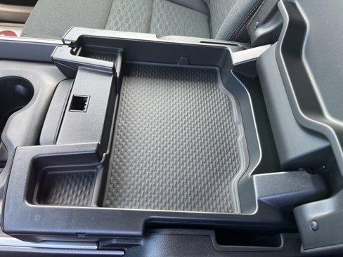 New 2026 RAM 1500 4x4 Crew Cab image 26