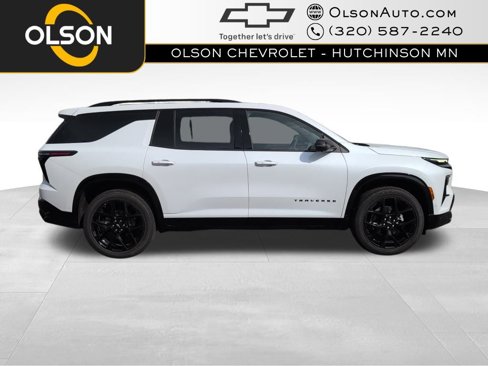 New 2026 Chevrolet Traverse RS image 6
