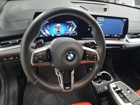 Used 2025 BMW X2 xDrive28i image 5