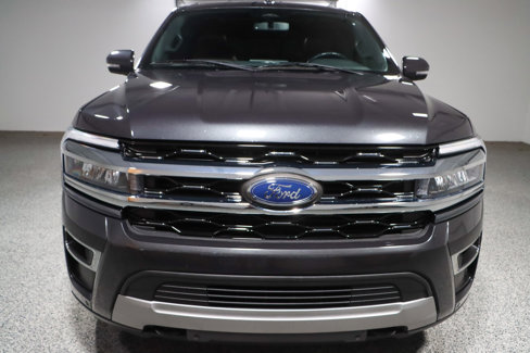 Used 2023 Ford Expedition Limited image 4