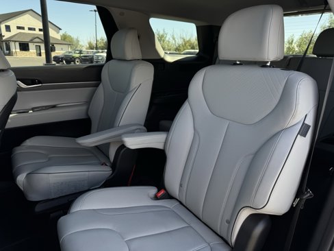 Used 2025 Hyundai Palisade SEL image 26