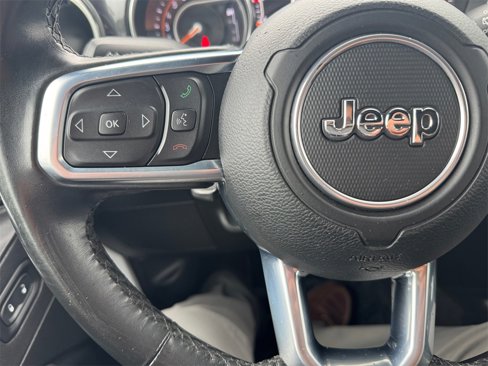 Used 2021 Jeep Wrangler Unlimited Sahara image 29