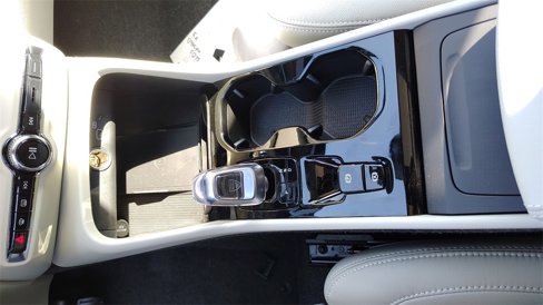 New 2026 Volvo XC40 B5 Ultra w/ Climate Package image 22