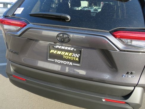 New 2025 Toyota RAV4 LE image 12