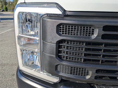 New 2026 Ford F250 XL image 10