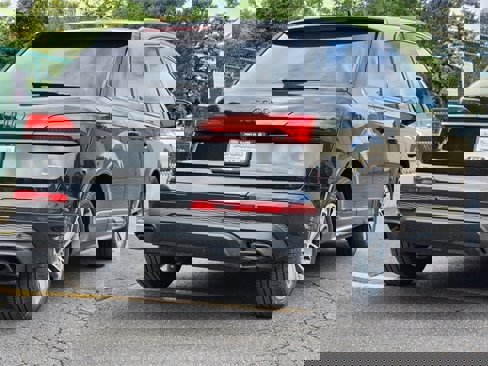 New 2025 Audi Q7 2.0T Premium image 7
