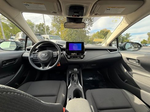 Used 2024 Toyota Corolla LE image 16