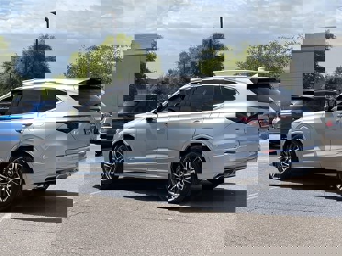 New 2026 Acura MDX SH-AWD w/ Advance Package image 4