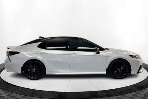 Used 2023 Toyota Camry XSE w/ Navigation Package image 6