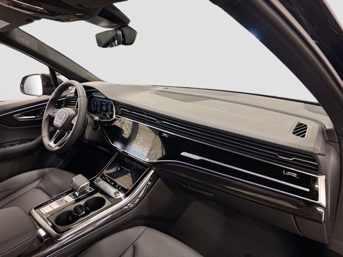 New 2025 Audi Q7 3.0T Premium Plus image 14