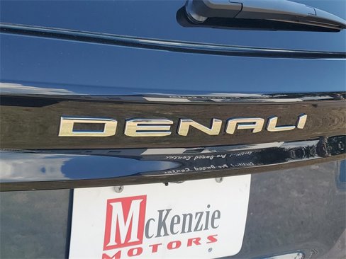 New 2026 GMC Acadia Denali w/ Super Cruise Package image 30
