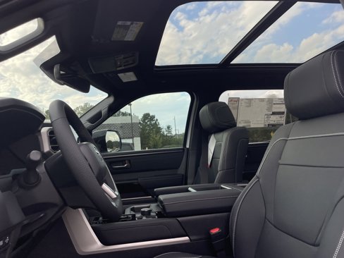 New 2026 Toyota Tundra Limited image 4