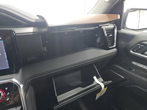 New 2026 GMC Sierra 1500 Denali w/ Denali Reserve Package image 31