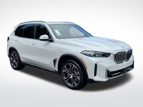 New 2026 BMW X5 xDrive40i w/ Premium Package image 2