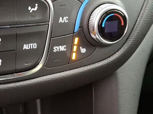Used 2022 Chevrolet Equinox LT image 31