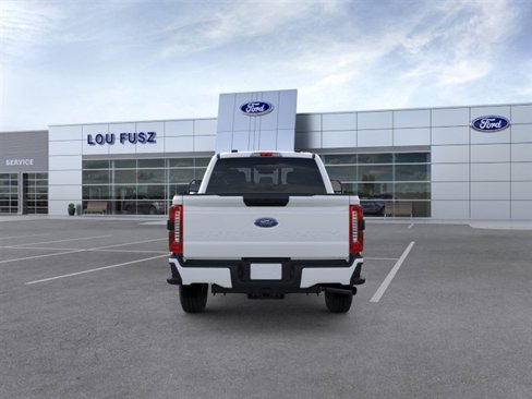 New 2026 Ford F250 4x4 Crew Cab Super Duty image 6