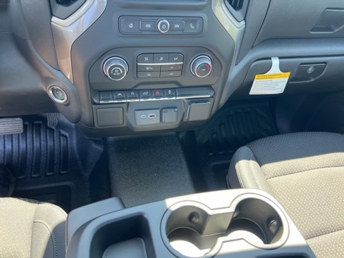 New 2025 Chevrolet Silverado 1500 W/T w/ Trailering Package image 9