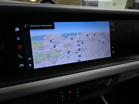 Certified 2025 Porsche Cayenne GTS image 28