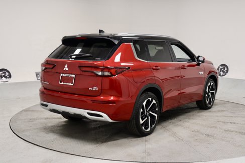 New 2025 Mitsubishi Outlander SEL image 9