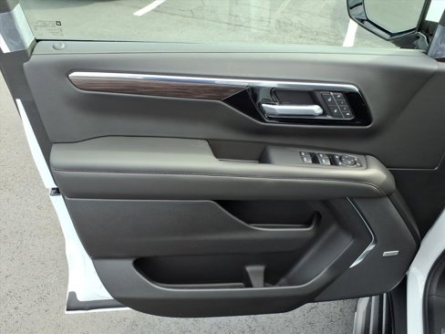 New 2026 Chevrolet Tahoe LT w/ Comfort Package image 11