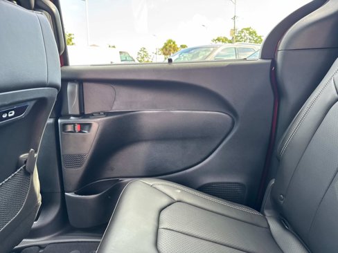 New 2026 Chrysler Pacifica Select image 15