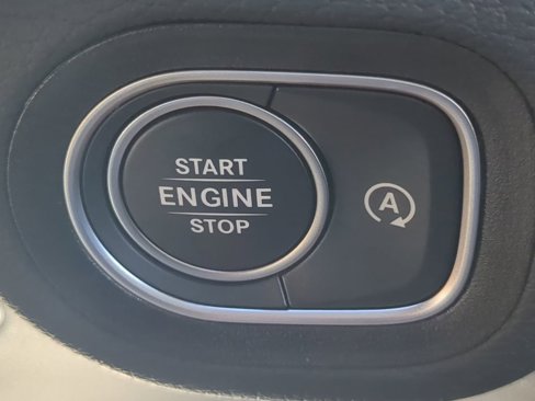 New 2026 Mercedes-Benz GLS 450 4MATIC image 16