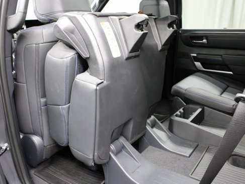 Used 2025 Toyota Sequoia Platinum image 66