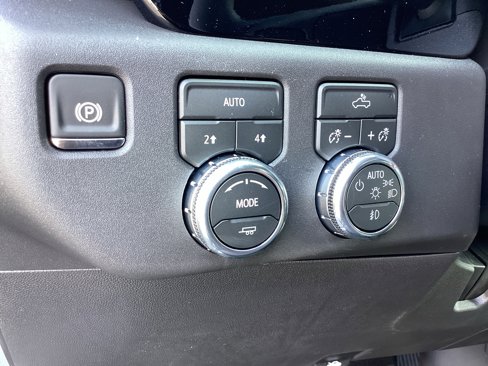 New 2026 GMC Sierra 1500 Elevation image 20