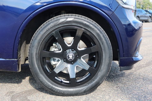 Used 2017 Dodge Durango R/T w/ Technology Group image 8