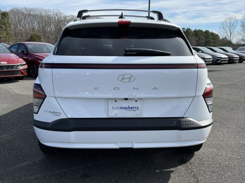 New 2025 Hyundai Kona SEL image 17