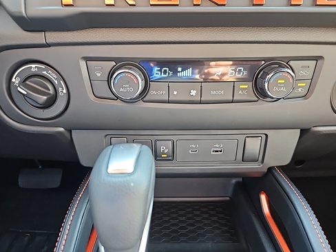 New 2025 Nissan Frontier PRO-4X image 17