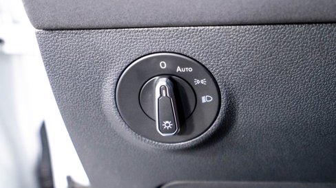 New 2025 Volkswagen Taos SE image 26