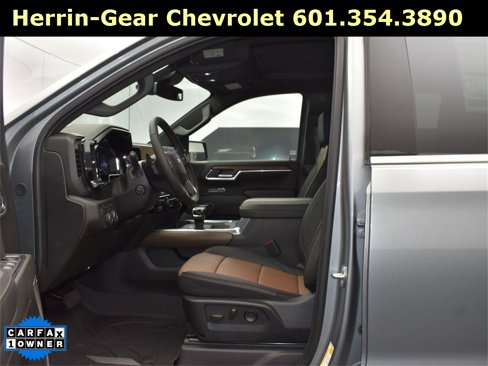 Used 2024 Chevrolet Silverado 1500 High Country w/ High Country Premium Package image 12