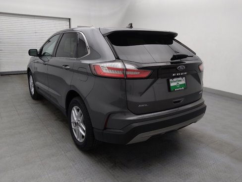 Used 2024 Ford Edge SEL image 5