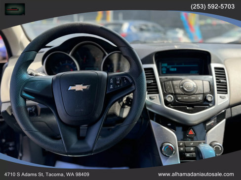 Used 2015 Chevrolet Cruze LS image 15