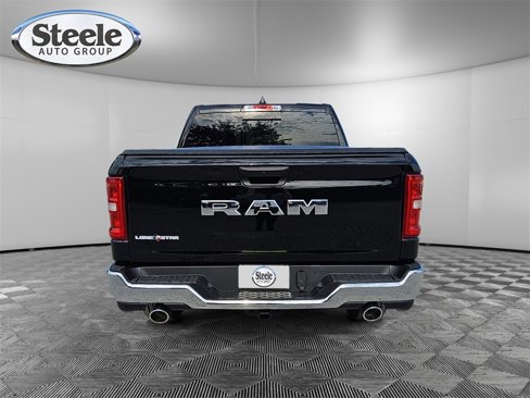 New 2026 RAM 1500 2WD Crew Cab image 4