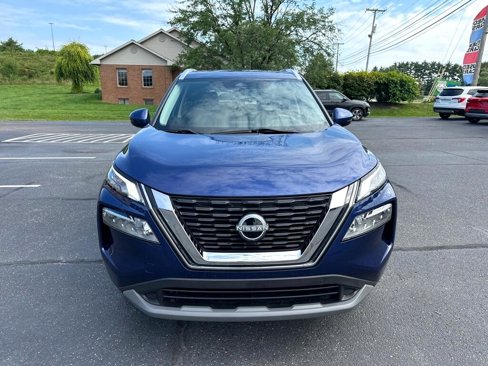 Used 2023 Nissan Rogue SV image 8