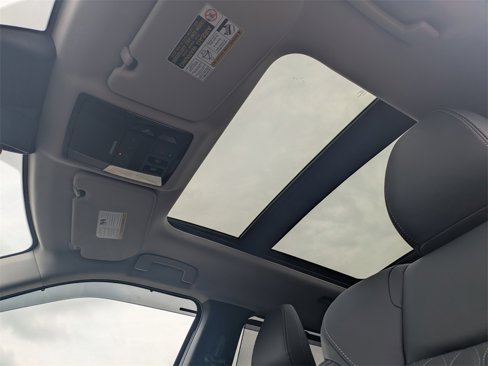 New 2025 Mitsubishi Outlander SEL image 21