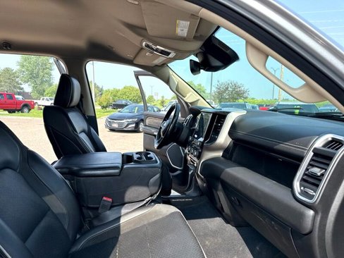 Used 2019 RAM 1500 Laramie image 45