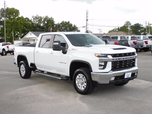 Used 2023 Chevrolet Silverado 2500 LT w/ Convenience Package image 4