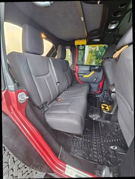 Used 2013 Jeep Wrangler Unlimited Sport w/ Connectivity Group image 25