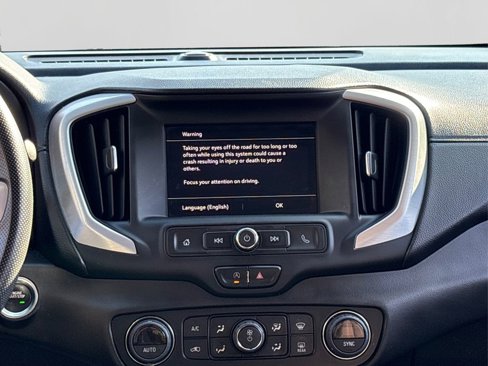 Used 2022 GMC Terrain SLE w/ Driver Convenience Package image 20