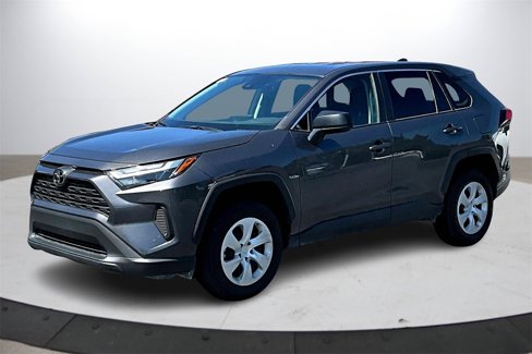 Used 2024 Toyota RAV4 LE image 4