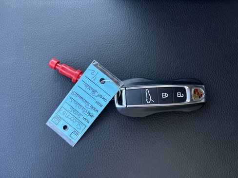 Certified 2025 Porsche Panamera image 17