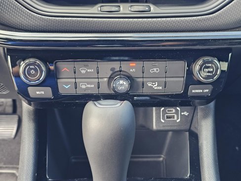 New 2026 Jeep Compass Latitude w/ Mopar All Weather Package image 27